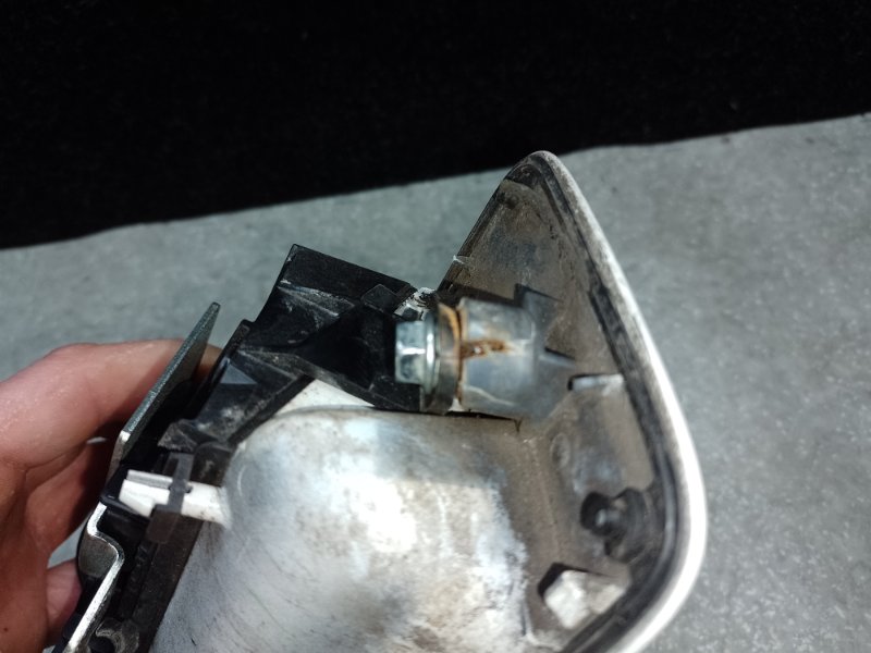 Ручка открывания багажника GX470 02-09 2004 4.7 2UZFE