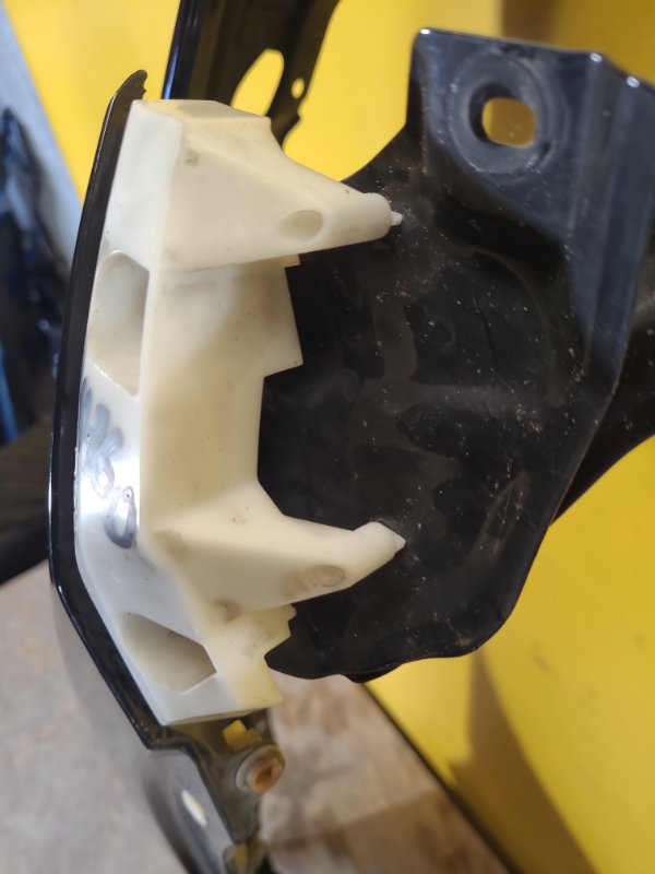 Кронштейн переднего бампера (на крыле) правый INFINITI FX/QX70 S51 08-17 Кронштейн переднего бампера (на крыле) правый INFINITI FX/QX70 S51 08-17