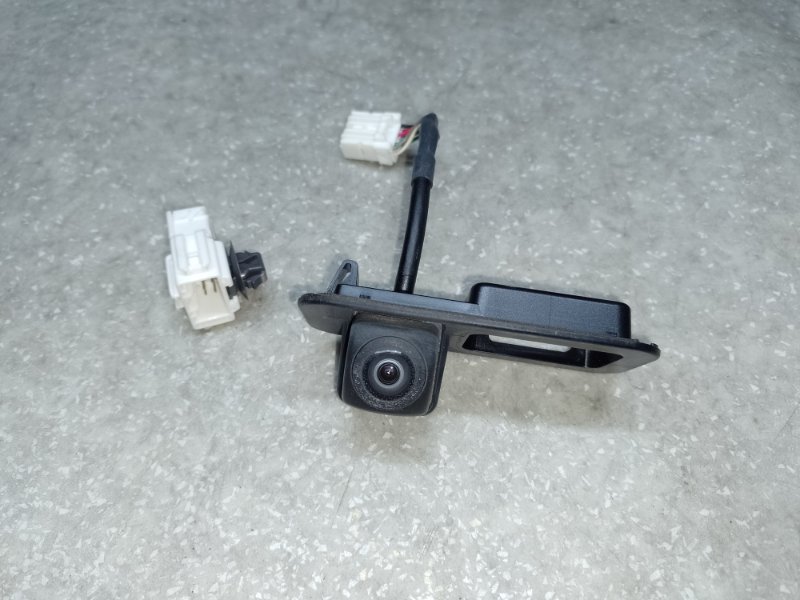 Камера заднего вида ACURA TLX 14-17 2017 2.4 K24W7 39530-TZ3-A01 Б/У