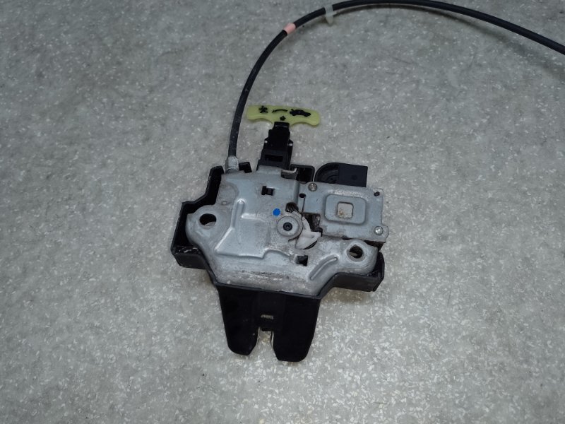 Замок крышки багажника LEGACY BN 14-18 2014 2.5 FB25B