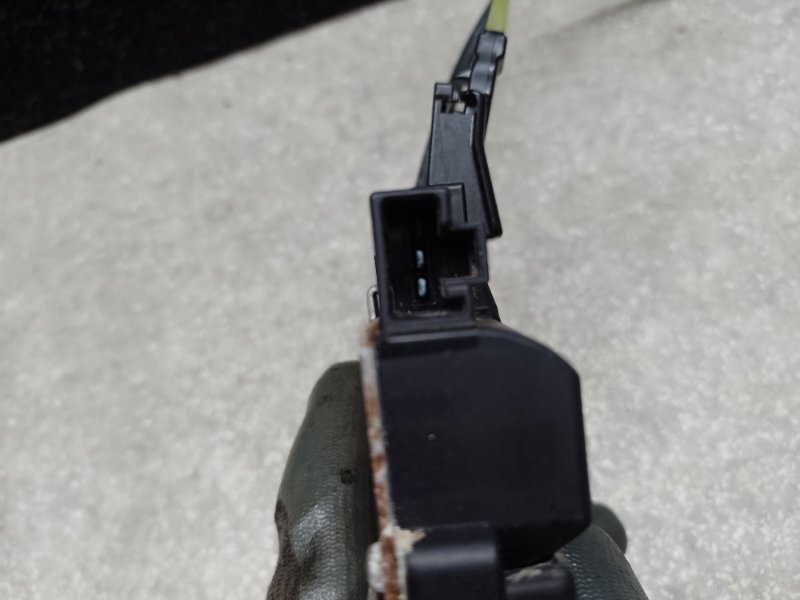 Замок крышки багажника LEGACY BN 14-18 2014 2.5 FB25B