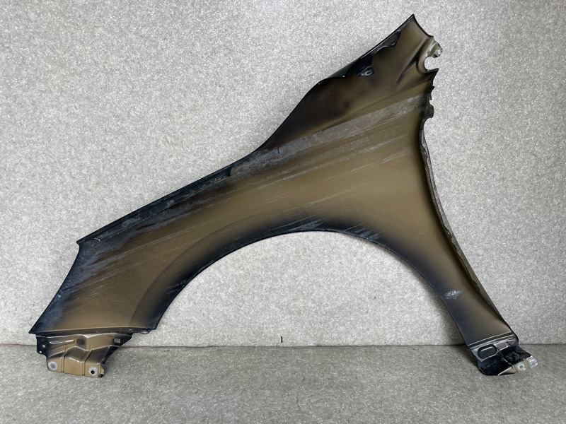 Крыло переднее правое LEGACY BN 14-18 2014 2.5 FB25B