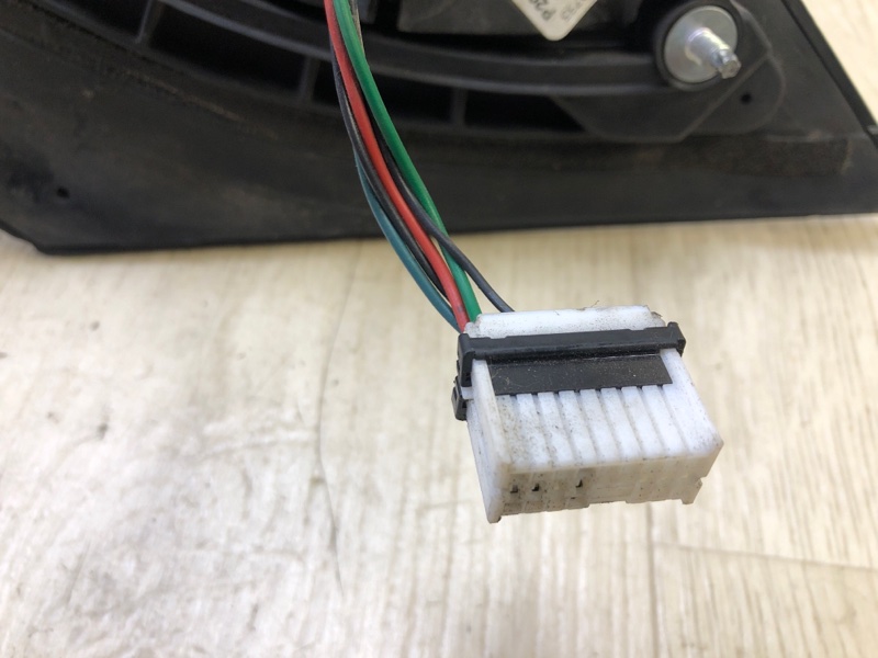 Зеркало левое SONATA YF 10-14 Зеркало левое SONATA YF 10-14