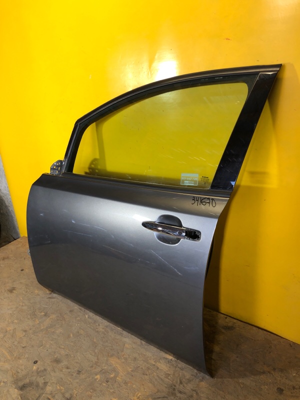 Дверь передняя левая NISSAN LEAF 18-