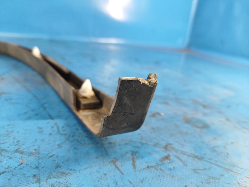 Накладка крыла (расширитель арки) задняя левая VOLKSWAGEN TIGUAN 08-17 2.0 CCTA