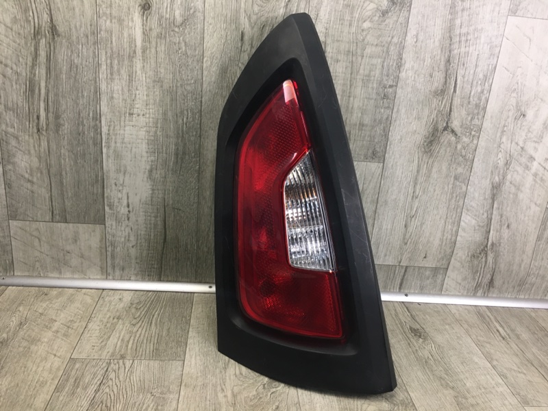 Фонарь наружный левый KIA SOUL AM 08-13 Хетчбек 92410-2K510 Б/У