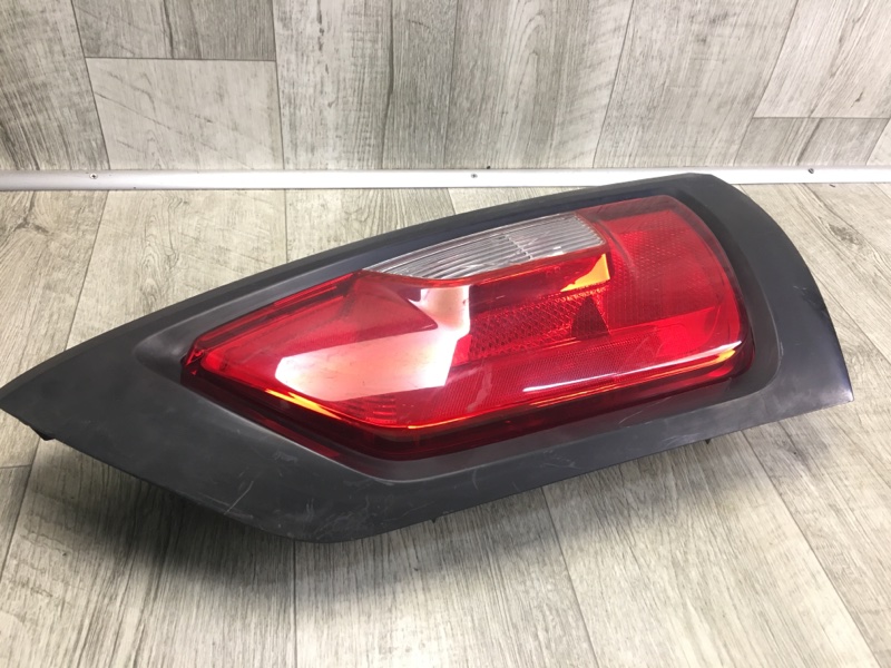 Фонарь наружный левый KIA SOUL AM 08-13 Хетчбек