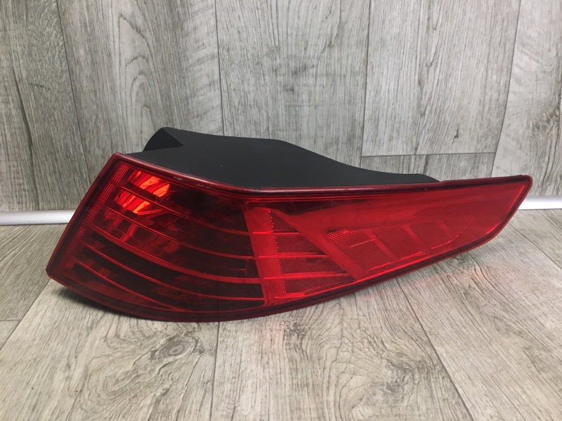 Фонарь наружный правый KIA OPTIMA TF 11-16 TF 92402-4C000 Б/У