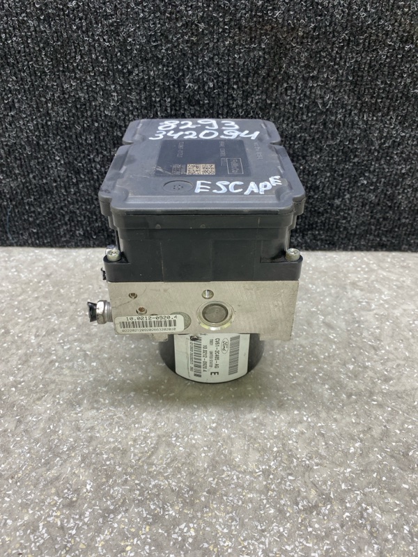 Блок ABS FORD ESCAPE 12-19 2014 T20HDTX CV6Z-2C405-E Б/У