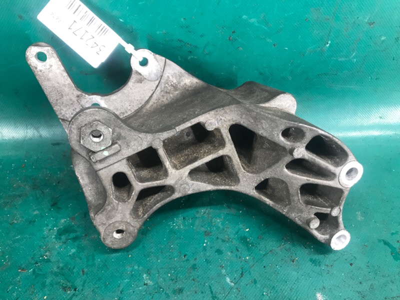 Кронштейн насоса ГУР PATRIOT 10-17 2016 2.0 ECN