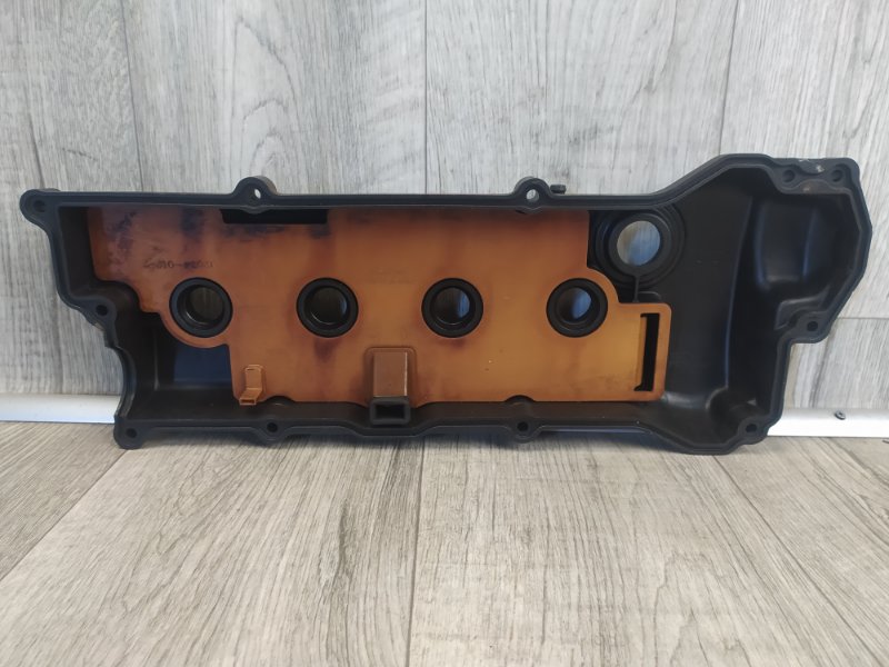 Крышка клапанная ALMERA 95-00