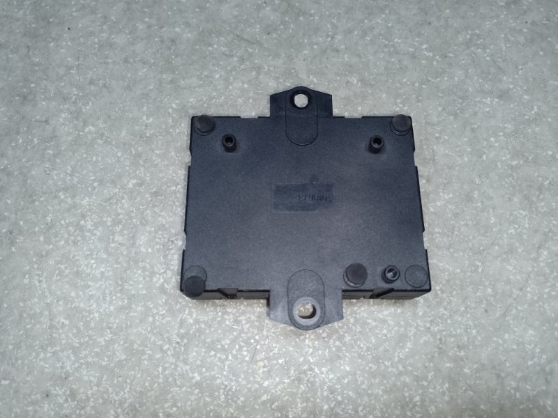 Блок управления крышкой багажника FORD ESCAPE 12-19 T20HDTX