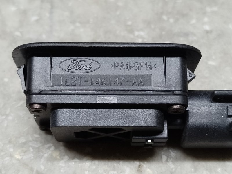 Кнопка закрывания крышки багажника ESCAPE 12-19 2014 T20HDTX