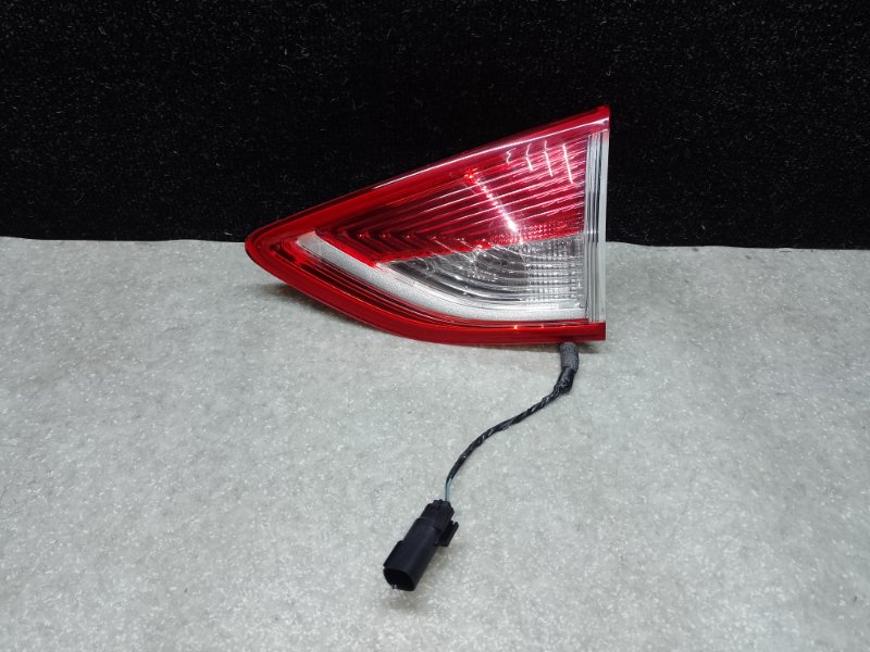 Фонарь внутренний правый FORD ESCAPE 12-19 2014 T20HDTX CJ5Z-13404-A Б/У