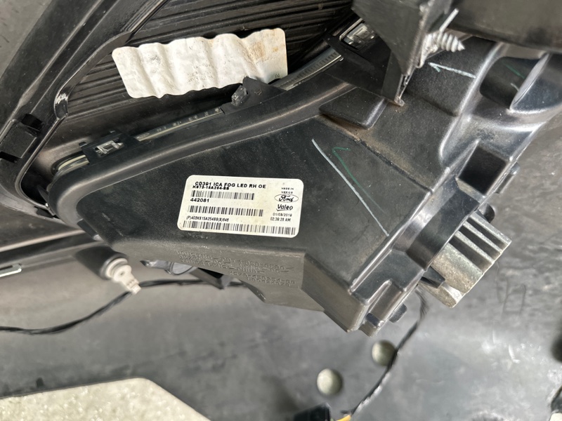 Бампер передний FUSION 14- 2019 C20EDEF