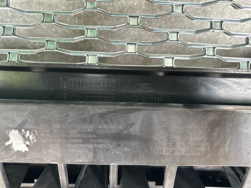 Бампер передний FUSION 14- 2019 C20EDEF