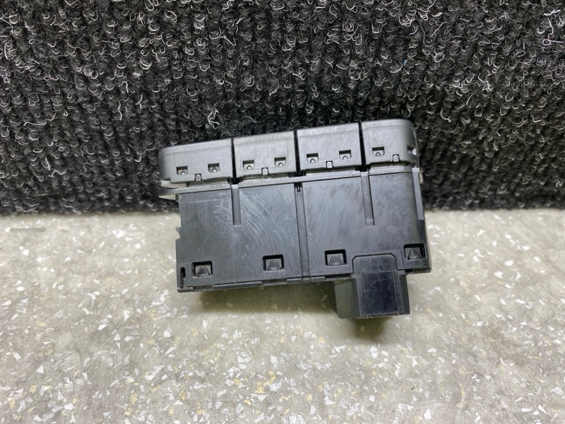 Блок кнопок торпедо ESCAPE 12-19 2014 T20HDTX