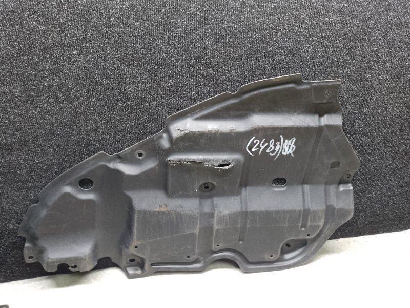 Защита двигателя правая CAMRY 40 06-11