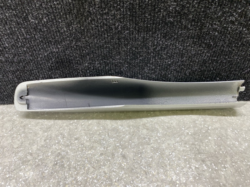 Заглушка рейлинга задняя правая ESCAPE 12-19 2014 T20HDTX