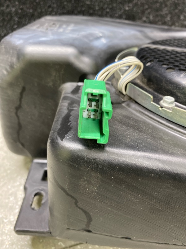 Сабвуфер ESCAPE 12-19 2014 T20HDTX