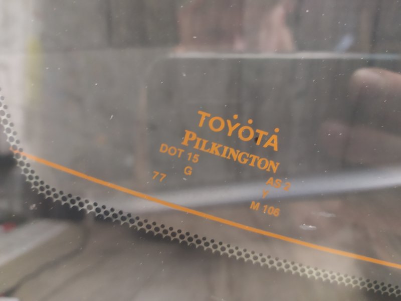 Стекло заднее CAMRY 55 14-17 Стекло заднее CAMRY 55 14-17