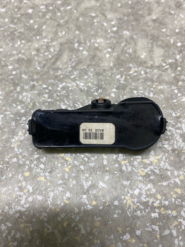 Запчасть датчик давления в шинах FORD ESCAPE 12-19 2014 T20HDTX 9L3Z-1A189-A Б/У Датчик давления в шинах FORD ESCAPE 12-19 2014 T20HDTX 9L3Z-1A189-A Б/У