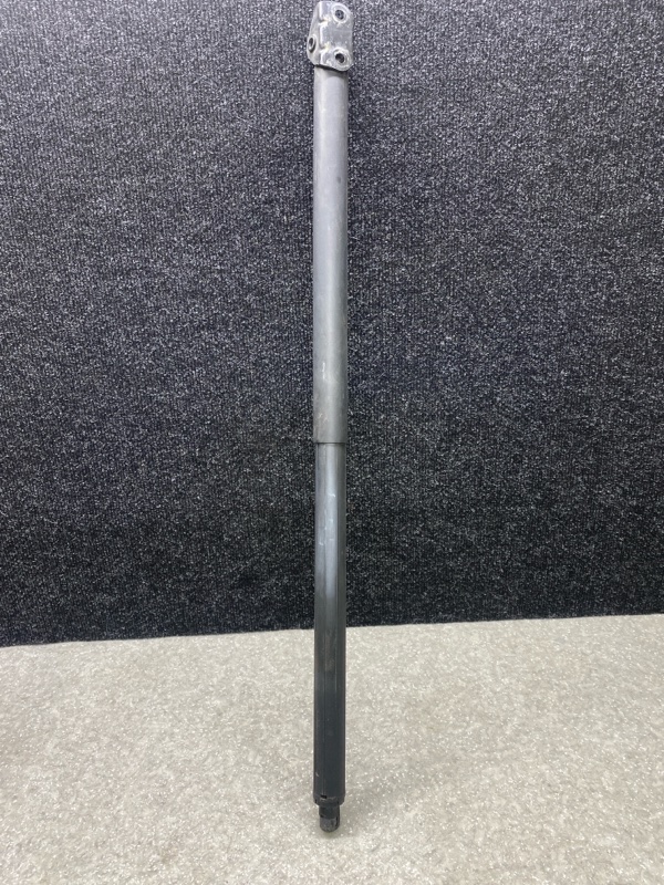 Запчасть амортизатор крышки багажника правый FORD ESCAPE 12-19 2014 T20HDTX CJ5Z-78406A10-B Б/У Амортизатор крышки багажника правый FORD ESCAPE 12-19 2014 T20HDTX CJ5Z-78406A10-B Б/У