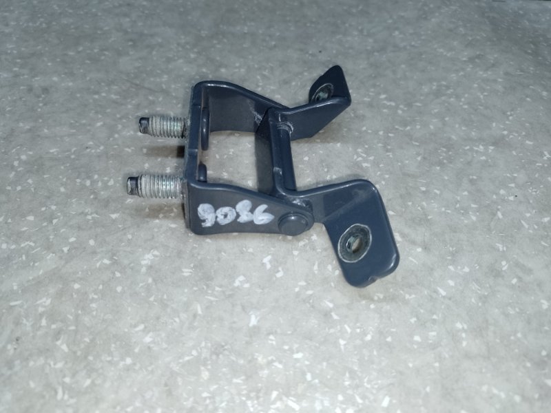 Петля крышки багажника KIA SOUL SK3 19- G4FJ 1.6