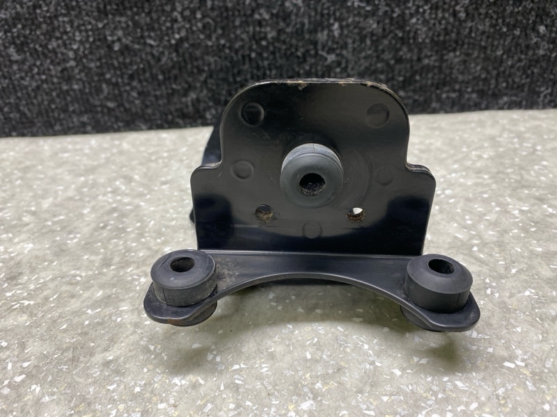 Кронштейн блока ABS HYUNDAI ELANTRA AD 16- 2.0 G4NH