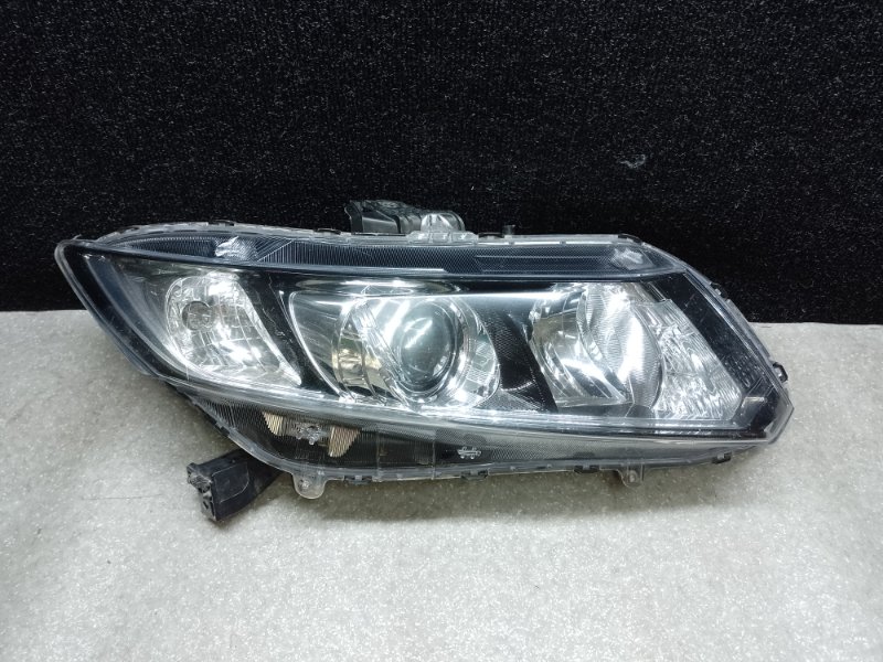 Запчасть фара правая HONDA CIVIC 11-15 33100-TR0-G01 Б/У Фара правая HONDA CIVIC 11-15 33100-TR0-G01 Б/У