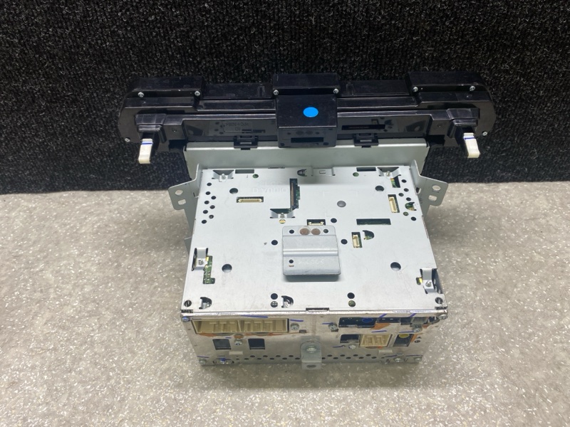 Магнитола ELANTRA AD 16- 2016 2.0 G4NH