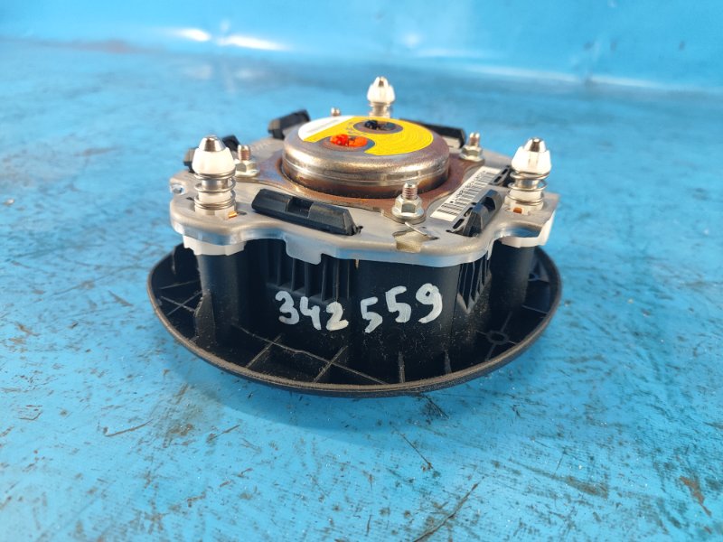 Подушка безопасности в руль CT200 11-17 2012 1.8 2ZRFXE