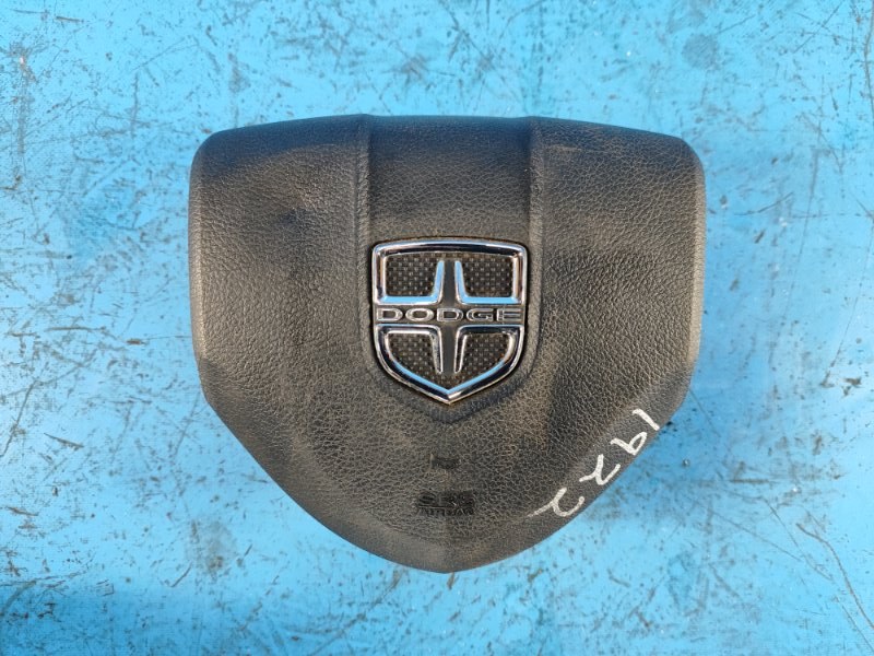 Запчасть подушка безопасности в руль DODGE GRAND CARAVAN 08- 2014 3.6 ERB 1QK29DX9AG Б/У Подушка безопасности в руль DODGE GRAND CARAVAN 08- 2014 3.6 ERB 1QK29DX9AG Б/У