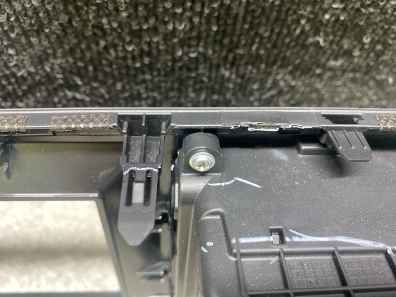 Накладка торпедо под магнитолу ELANTRA AD 16- 2016 2.0 G4NH