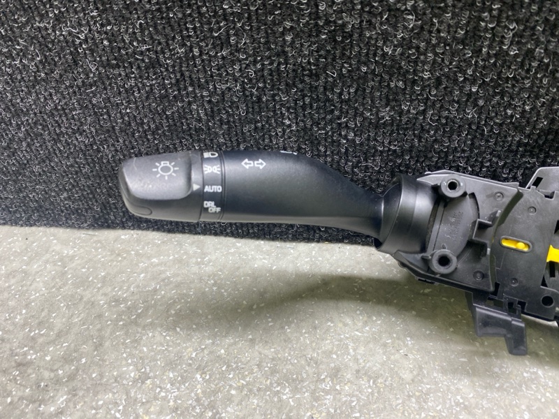 Подрулевой переключатель HYUNDAI ELANTRA AD 16- 2.0 G4NH