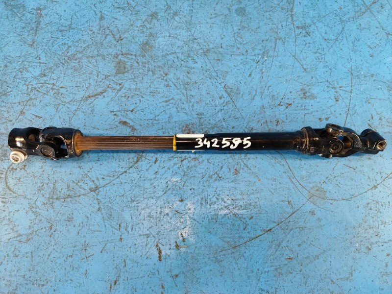 Запчасть рулевой карданчик JEEP COMPASS 17-21 2018 2.4 EDD A0061955B0 Б/У Рулевой карданчик JEEP COMPASS 17-21 2018 2.4 EDD A0061955B0 Б/У