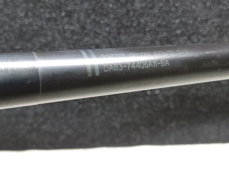 Амортизатор крышки багажника левый FORD FLEX 08-19 T35PDED