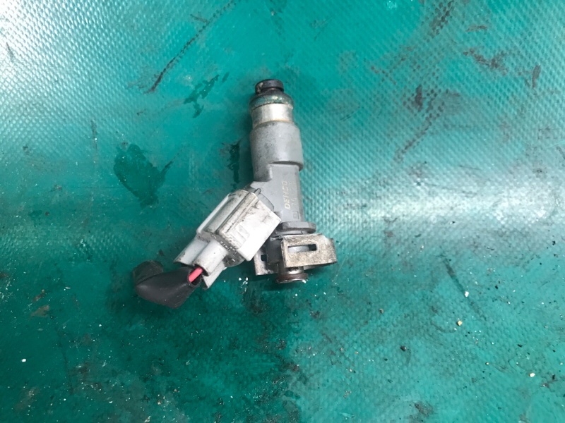 Форсунка топливная MDX (YD2) 06-13 2008 3.7 J37A1