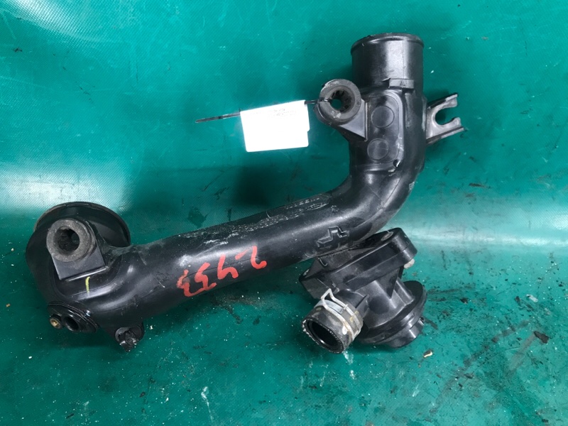 Патрубок интеркулера JUKE 10-19 2013 1.6 MR16DDT Патрубок интеркулера JUKE 10-19 2013 1.6 MR16DDT