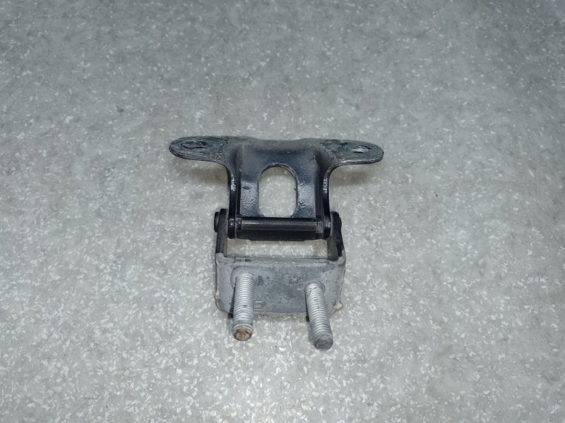 Петля крышки багажника левая MDX (YD2) 06-13 2009 YD2 3.7 Петля крышки багажника левая MDX (YD2) 06-13 2009 YD2 3.7