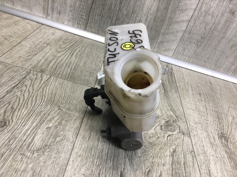 Главный тормозной цилиндр HYUNDAI TUCSON 04-10