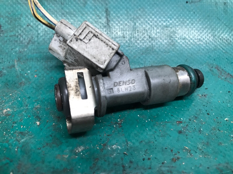 Форсунка топливная ACURA MDX (YD2) 06-13 3.7 J37A1