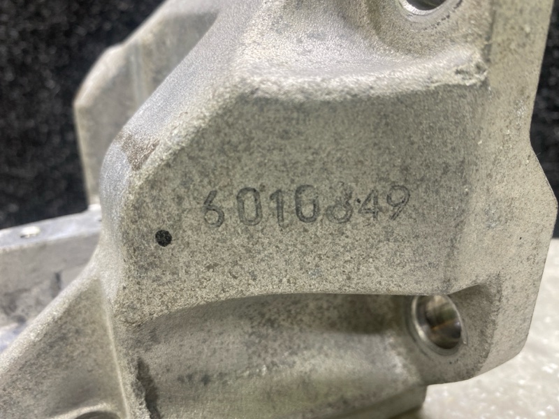 Кронштейн КПП ELANTRA AD 16- 2016 2.0 G4NH