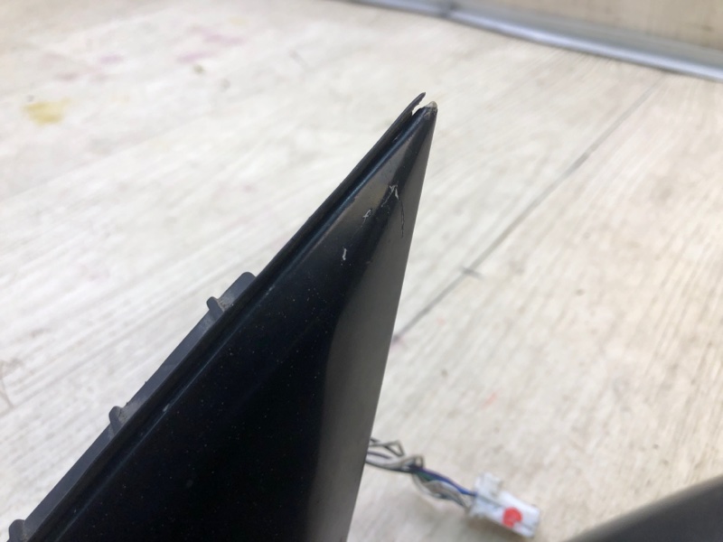 Зеркало левое M35/M45 04-10 Зеркало левое M35/M45 04-10