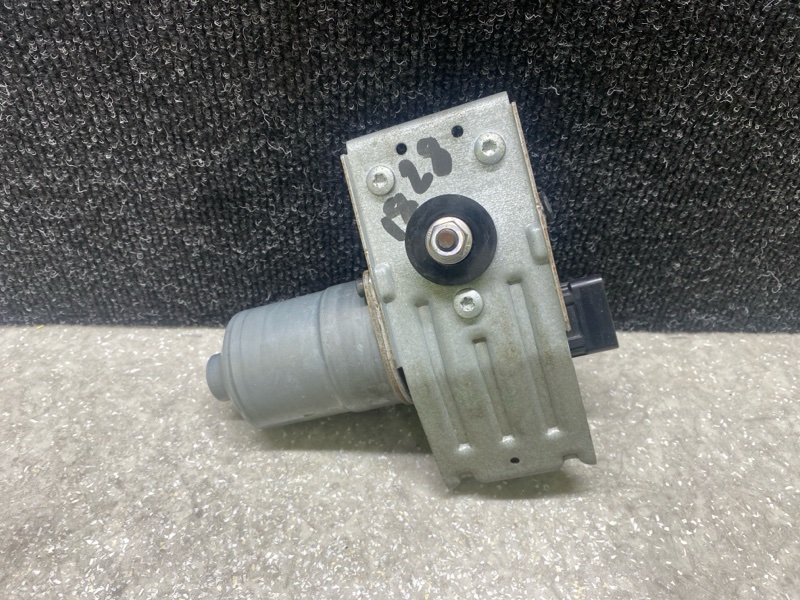 Моторчик стеклоочистителя передний ELANTRA AD 16- 2016 2.0 G4NH