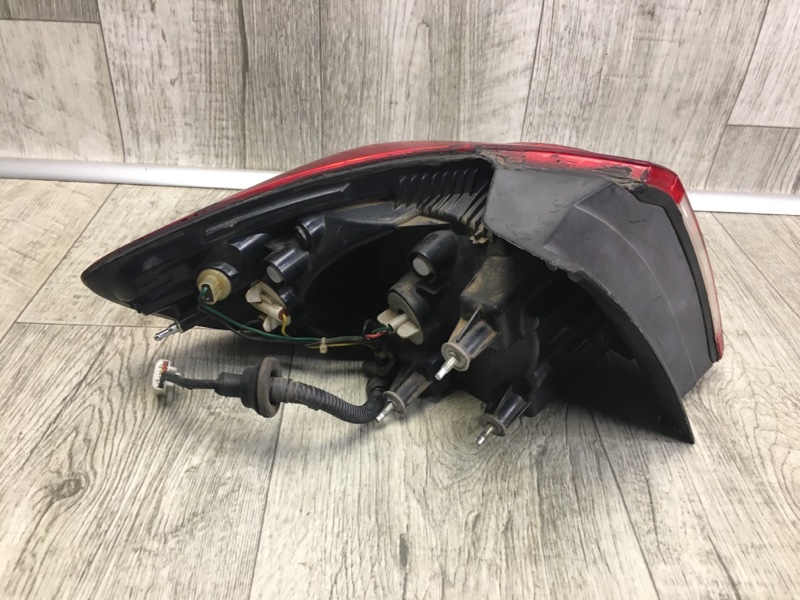 Фонарь наружный правый SANTA FE (CM) 05-12 CM