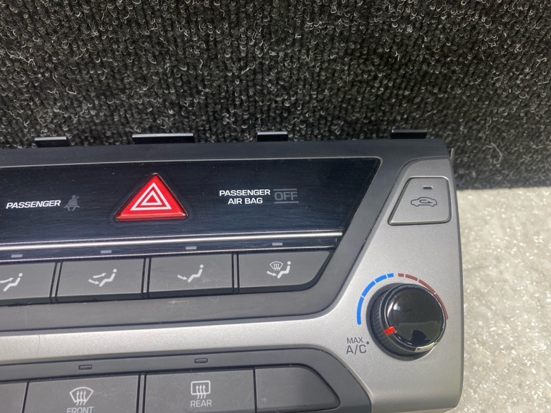 Блок управления печкой ELANTRA AD 16- 2016 2.0 G4NH