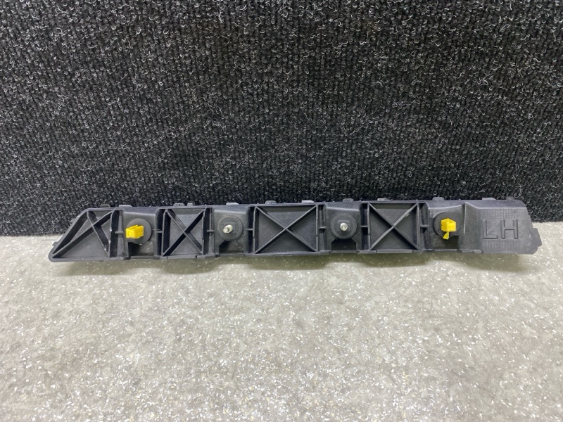 Кронштейн заднего бампера левый HYUNDAI ELANTRA AD 16- 2016 2.0 G4NH 86613-F3000 Б/У