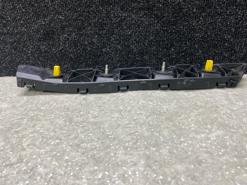 Кронштейн заднего бампера левый HYUNDAI ELANTRA AD 16- 2.0 G4NH