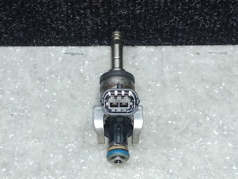 Форсунка топливная ACCENT RB 10- 2014 ХЭТЧБЭК 1.6 G4FD Форсунка топливная ACCENT RB 10- 2014 ХЭТЧБЭК 1.6 G4FD